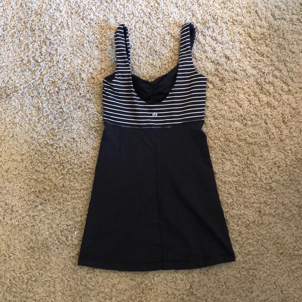 striped lululemon tank size 2 - Picture 2 of 2